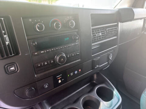 2019 Chevrolet Express 2500