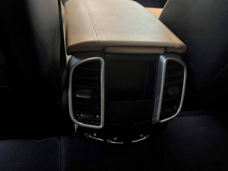 2018 Porsche Cayenne