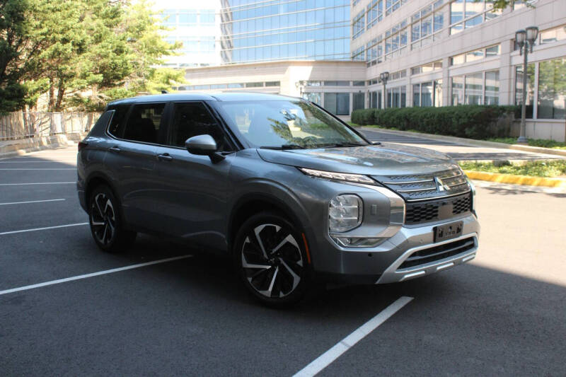 2022 Mitsubishi Outlander