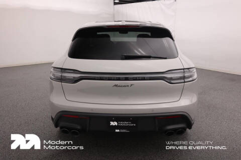 2023 Porsche Macan T