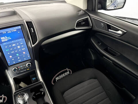 2023 Ford Edge SE