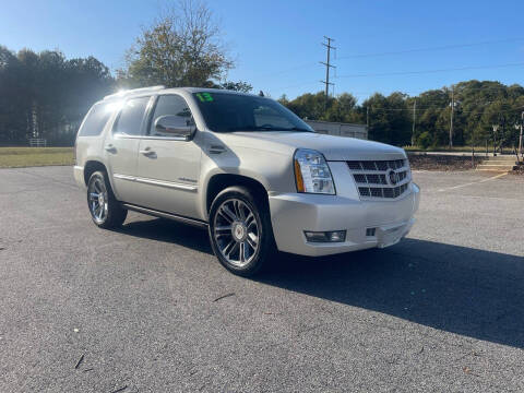 2013 Cadillac Escalade for sale at JR Motors in Monroe GA