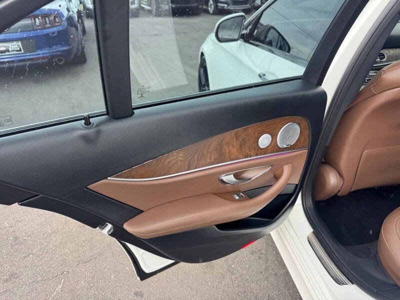 2018 Mercedes-Benz E-Class E 300