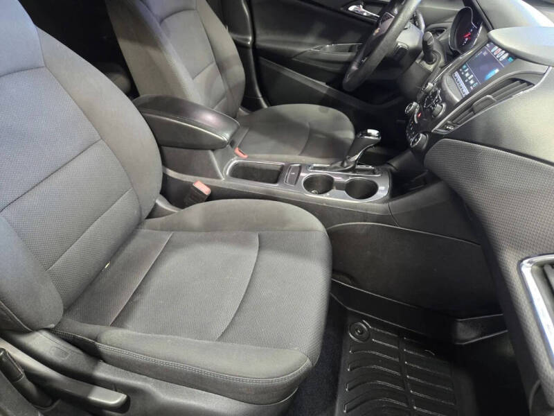 2018 Chevrolet Cruze LT Auto