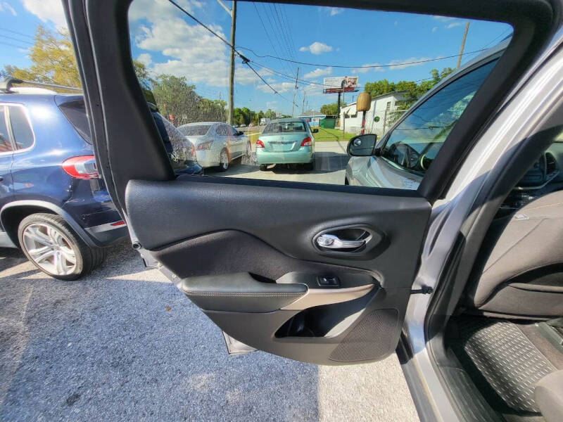 2018 Jeep Cherokee Latitude