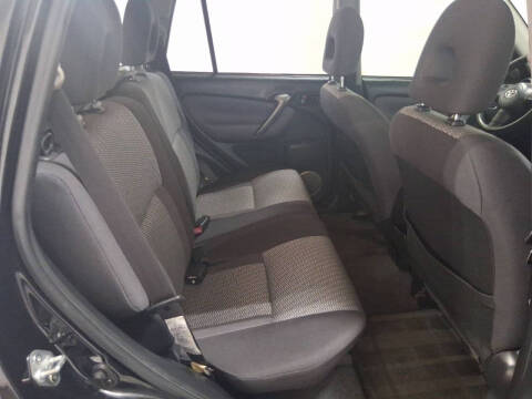 2005 Toyota RAV4