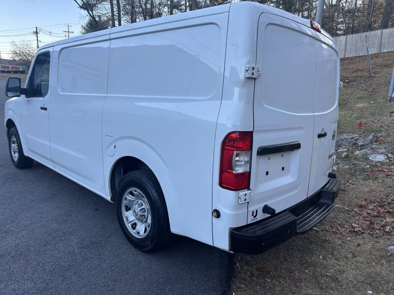 2020 Nissan NV 1500 SV
