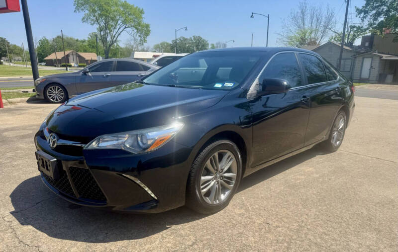 2017 Toyota Camry SE