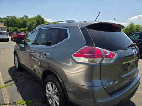2016 Nissan Rogue SV