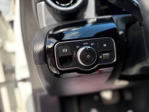 2019 Mercedes-Benz A-Class A 220