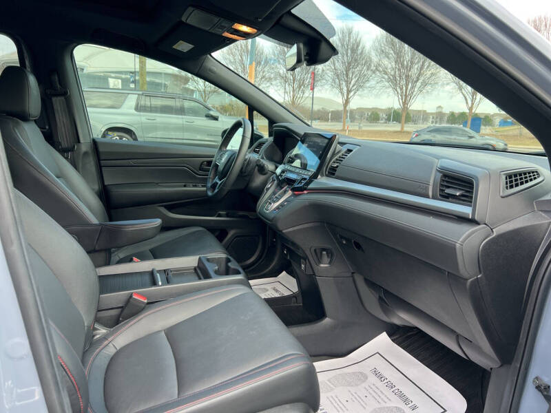 2024 Honda Odyssey Sport