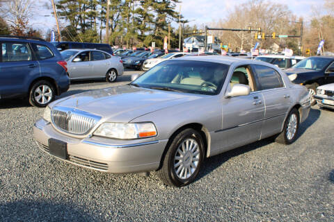 2005 Lincoln Town Car Signature