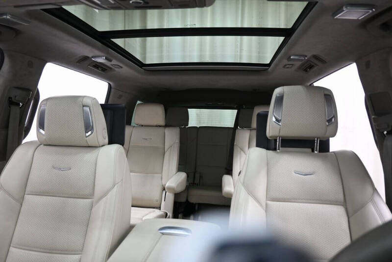 2021 Cadillac Escalade Sport Platinum