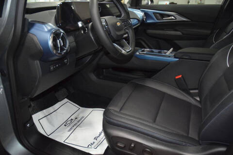 2026 Chevrolet Equinox EV LT 2