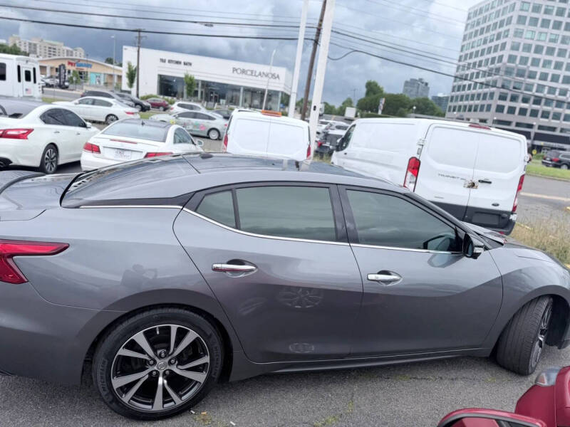 2017 Nissan Maxima Platinum