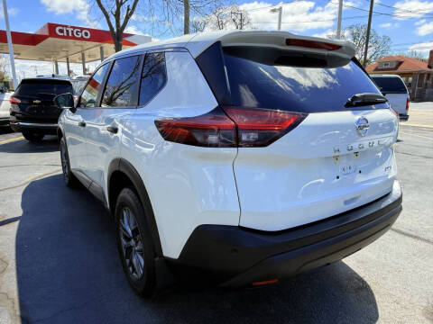 2021 Nissan Rogue S