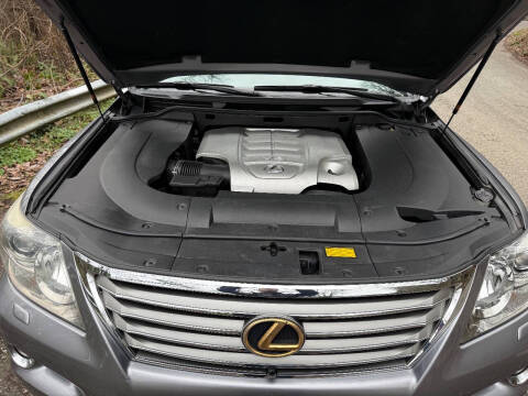 2009 Lexus LX 570