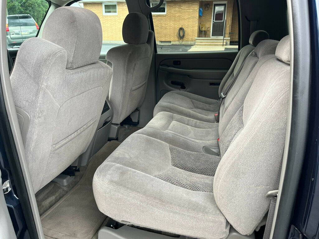 2005 Chevrolet Suburban 68