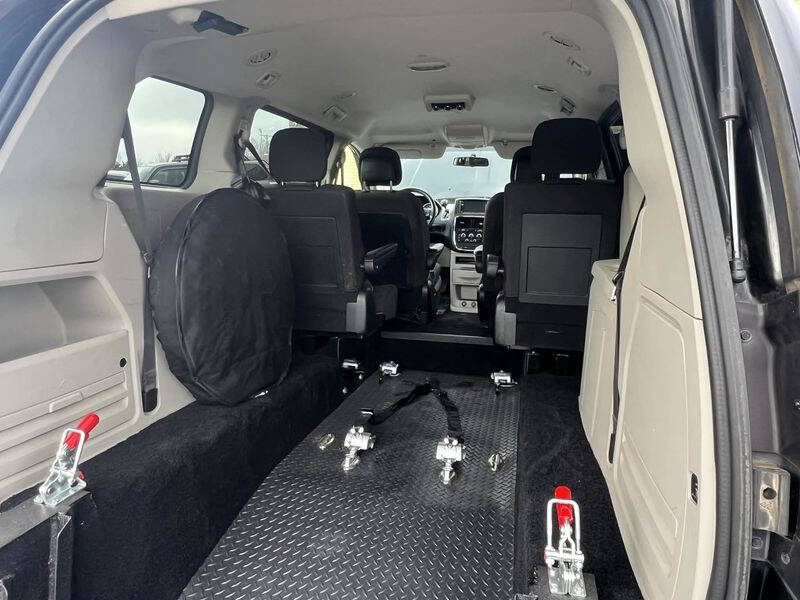 2017 Dodge Grand Caravan SE