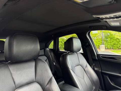 2019 Porsche Macan