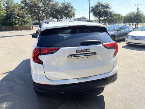 2020 GMC Terrain SLE