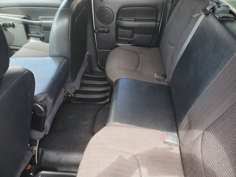 2005 Dodge Ram 1500 ST