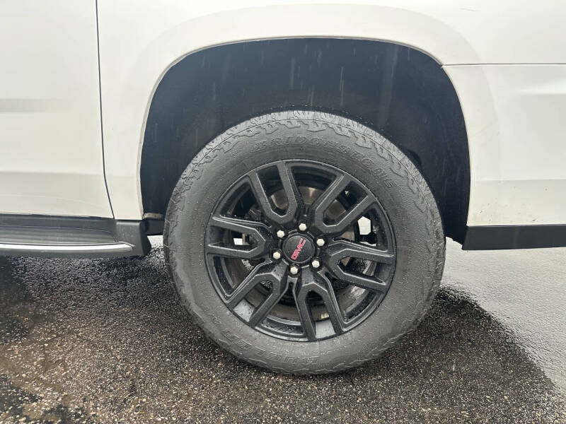 2015 GMC Yukon XL SLT