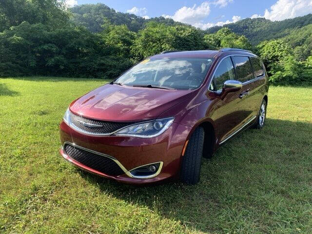 2019 Chrysler Pacifica for sale at Tim Short CDJR Hazard in Hazard, KY