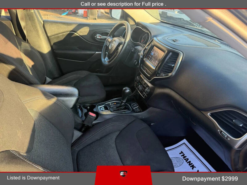 2019 Jeep Cherokee Latitude