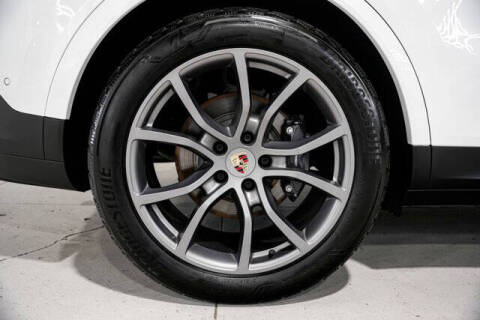 2024 Porsche Cayenne Coupe