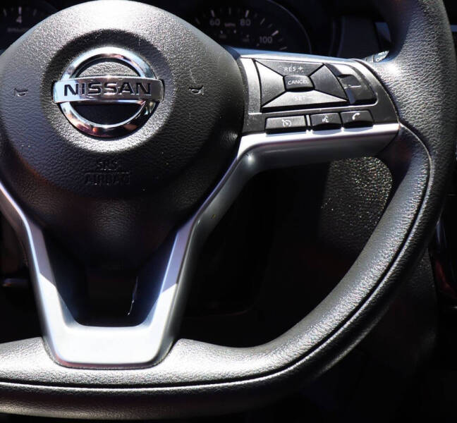 2019 Nissan Rogue Sport SV