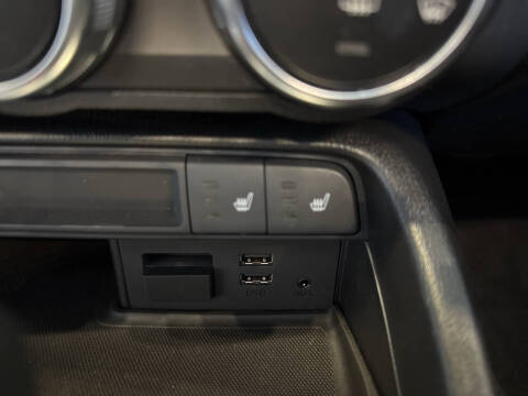 2019 FIAT 124 Spider Lusso