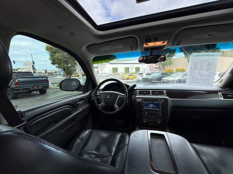 2011 GMC Yukon Denali