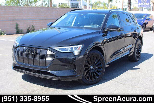 2019 Audi e-tron quattro Prestige