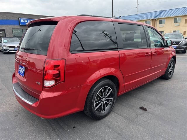 2015 Dodge Grand Caravan R/T