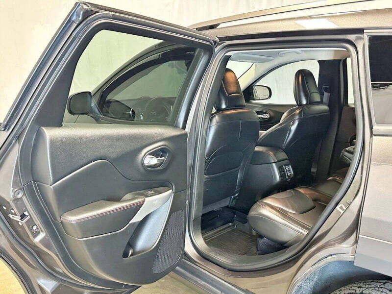 2017 Jeep Cherokee Trailhawk