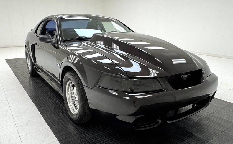 2000 Ford Mustang GT