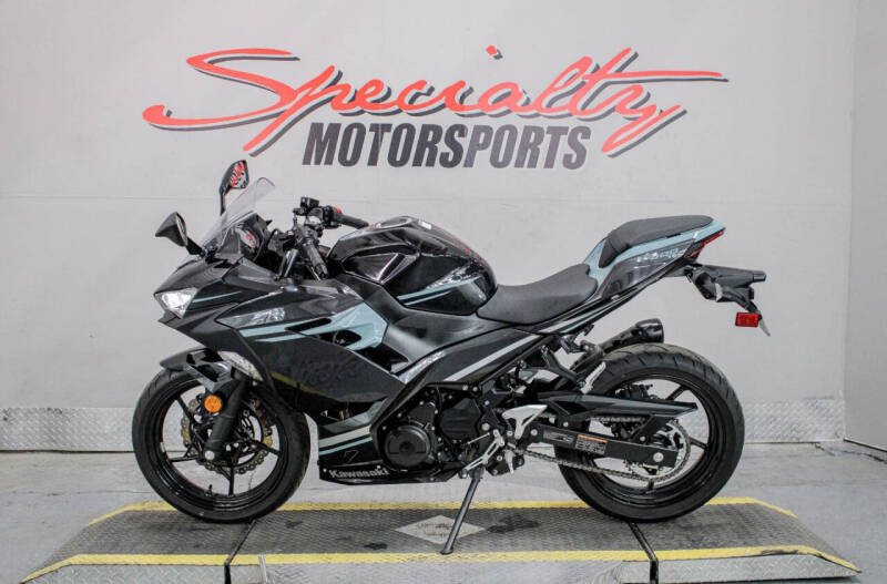 2020 Kawasaki Ninja 400