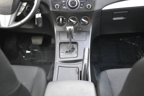 2012 Mazda MAZDA3 i Touring