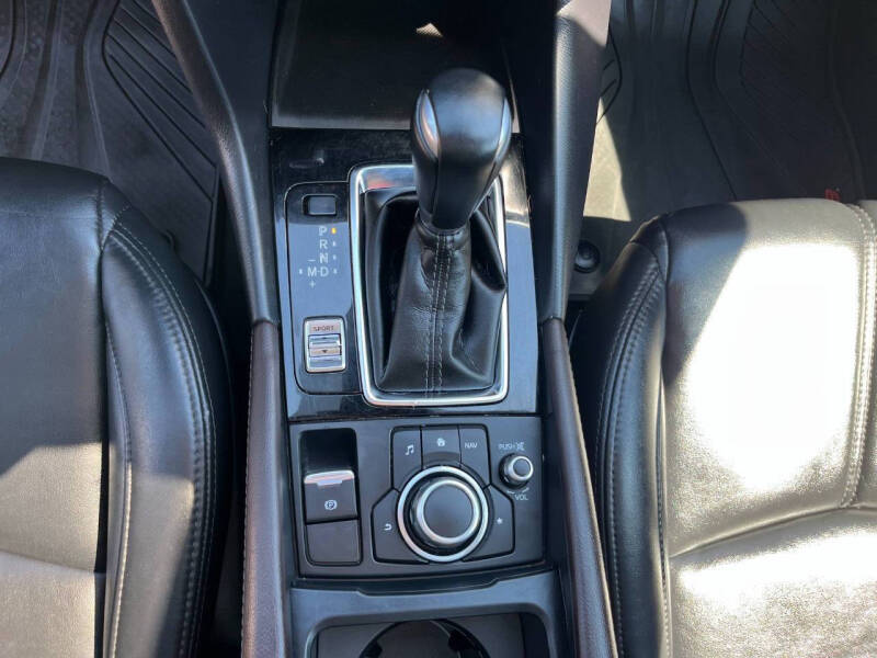 2018 Mazda MAZDA3 Touring