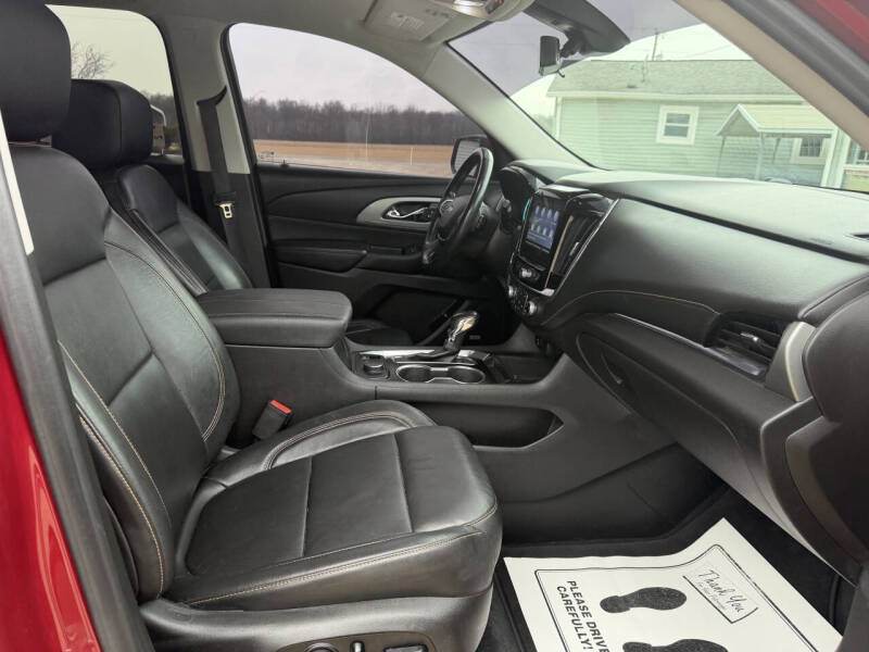 2021 Chevrolet Traverse LT Leather