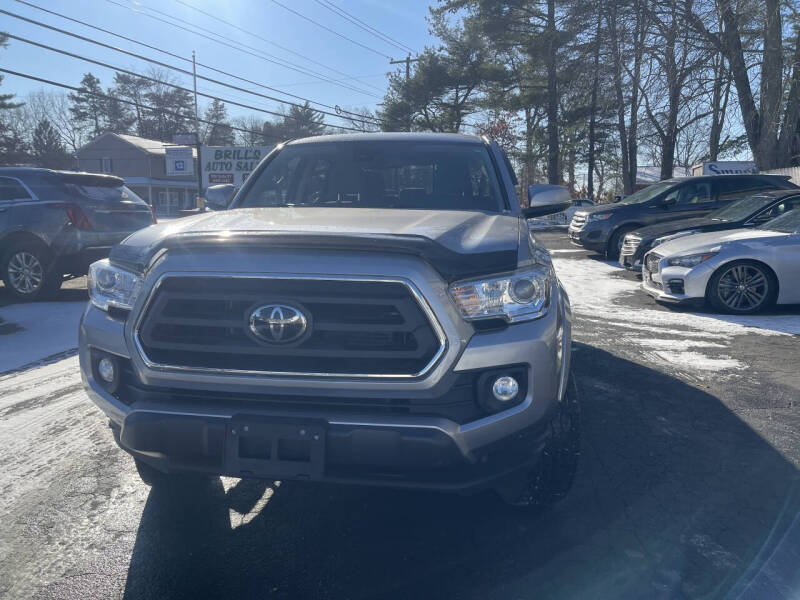 2020 Toyota Tacoma SR5's photo