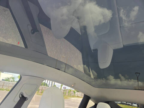 2021 Tesla Model Y Standard Range