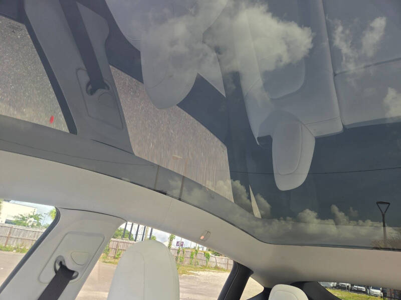 2021 Tesla Model Y Standard Range
