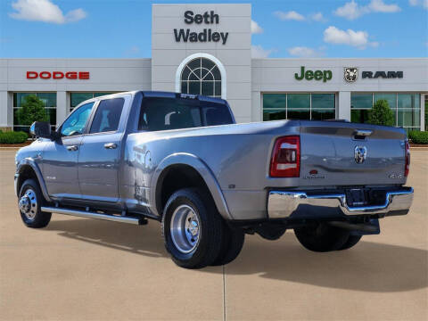 2020 RAM 3500 Laramie