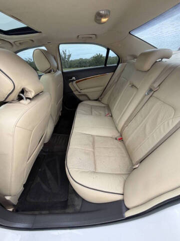 2012 Lincoln MKZ