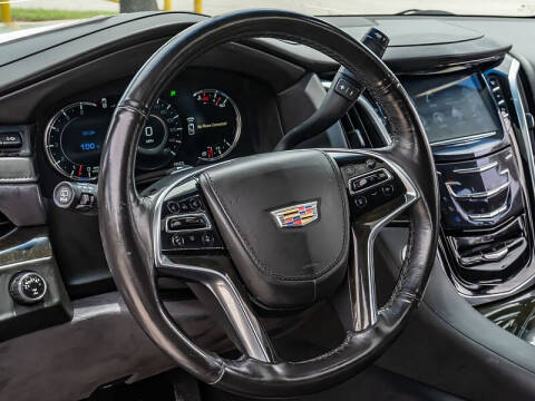 2019 Cadillac Escalade ESV Platinum