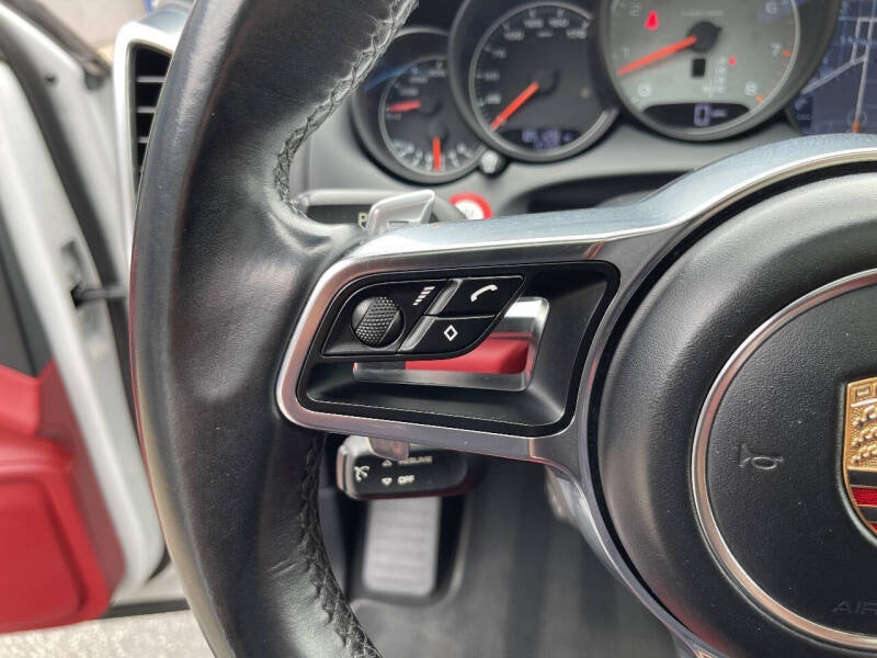 2015 Porsche Cayenne S
