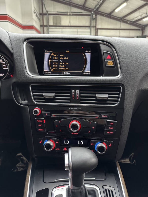 2015 Audi Q5 2.0T quattro Premium Plus