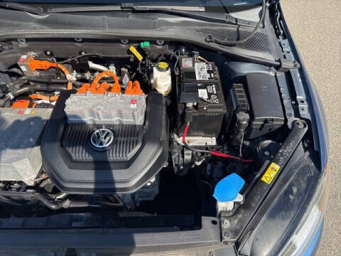 2016 Volkswagen e-Golf SE